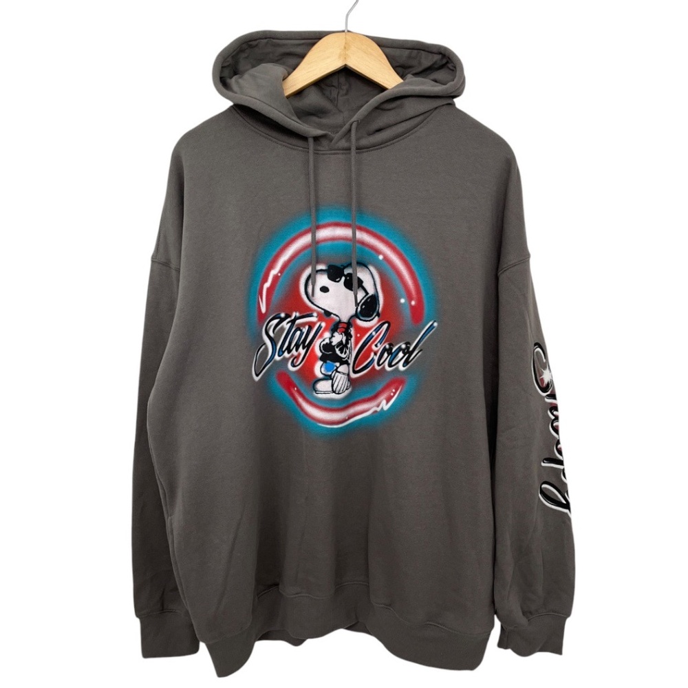 NWOT Snoopy Stay Cool Graffiti Hoodie Sweatshirt Men’s Medium